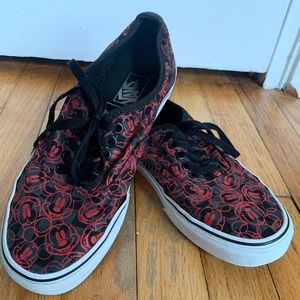 Women’s Disney Mickey Mouse size 9.5 vans